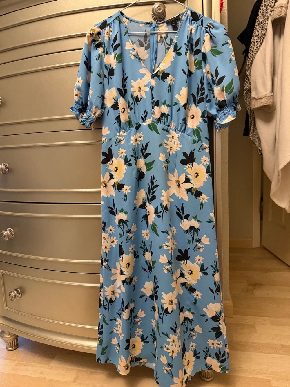 Ann Taylor Sky Blue Floral Midi Dress with Puff Sleeves